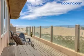 1460 Strand Way - Image 1