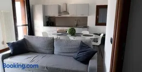 Home Sarenji - Image 2