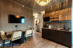 10 Floor Apartments by Quokka 360 - Como City View & Parking - Image 2