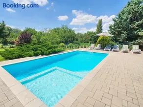 no 74 Villa Betty with swimming pool - Image 2
