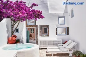 2 bedroom charming villa with outdoors jacuzzi - Image 1