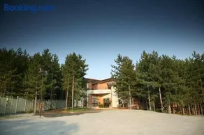 Jack Family Hotel - Image 3