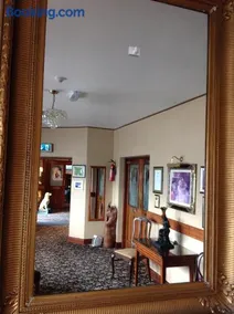 Templemore Arms Hotel - Image 3