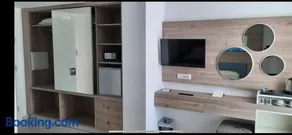 Karousos Beach Rooms - Image 2