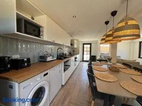 Casa en Laguna de Zapallar a pasos de la playa, recién remodelada - Image 2