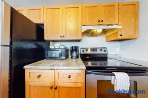 Lake Winnipesaukee Retreat - Image 4
