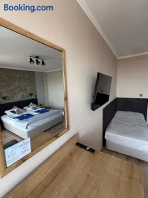 Family Hotel Milev - Image 2