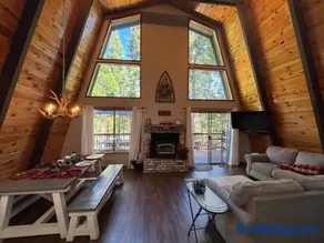 Summer Escape Chalet with Pool Access in BLS - Image 4