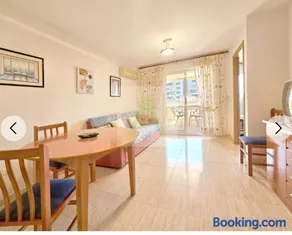 Beachfront apartment - Image 2