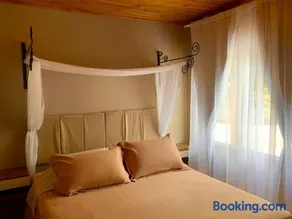 Chalé com Hidro, Lareira, cavalo, piscina, trilha - Image 4