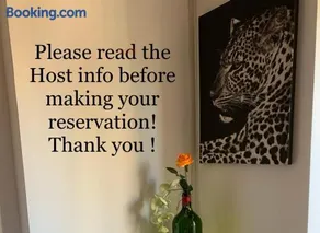 Suite Apartment in MC Center, 5min walk to Casino & the Port and 1min from underground train station - Image 3