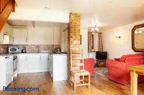 Pintle Cottage - Image 2