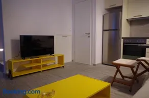 Esperos House - Image 1
