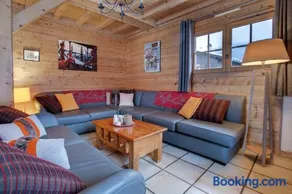 Simply Morzine - Chalet Carving - Image 5
