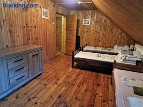 Hostel Domek Ogrodnika przy Muzeum w Przeworsku Zespole Pałacowo - Parkowym - Image 2