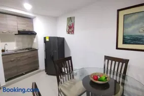 Confort en la zona del Laguito - Image 5
