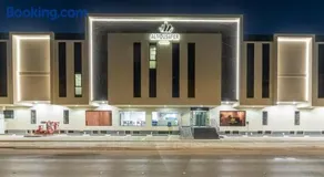 Al Musafir Hotel - Image 1