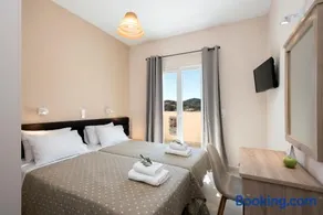 Artheo Hotel - Image 1
