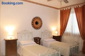 Villa D Ambra - Image 2