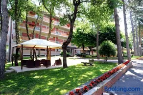 hotel michelangelo - Image 2