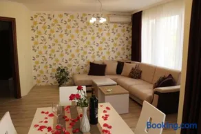 Vello Apartments - Image 5