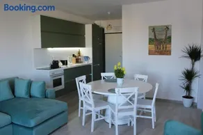 Savana Modern Apartment by the sea - Image 1