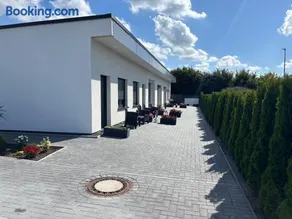 A7 Apartment 3 - Image 1