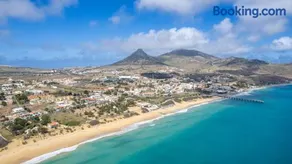 Merveilleuse maison de vacances adaptée aux familles avec jardin, terrasse et barbecue | Vue mer | Proche de la plage | Adaptée au travail à distance - Image 3