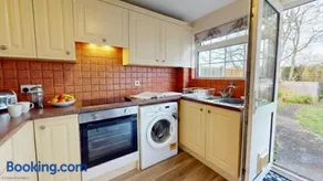 Braunton Manor Close Cottage 2 Bedrooms - Image 5