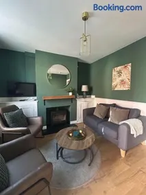 The Canterbury Home getaway - Image 4