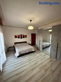 we4 apartment Pozza - Image 5