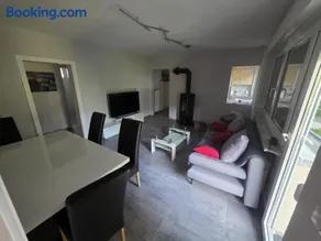Alpine View Apartment - Image 4