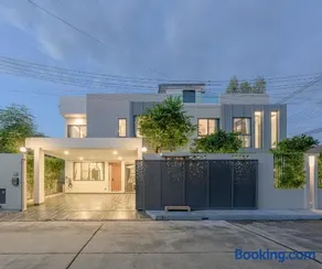 Private Pool Villa 5 Bedroom - Wealth Pool Villa Chiang Mai - Image 1