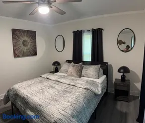Sarah's House - Image 1