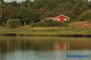Waterfront House near Pomquet Beach- 2 bedrooms, Pet-Friendly - Image 3