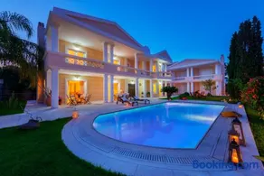 The Painters Luxurious villa - Image 2