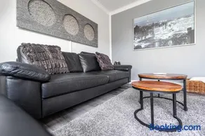 3-Zimmer-Wohnung mit Balkon - Image 2