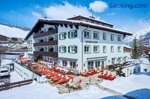 Boutique-Hotel Schmelzhof - Image 1