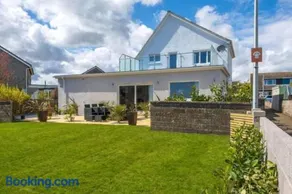 Crail 5 Bedroom Villa - Image 3