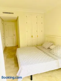 Roda Golf. Poolside apartment - Image 4