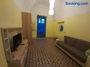 Sweet Home - Image 2