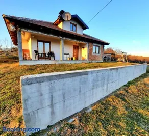 Kuća na dan Vrla strana - Image 4