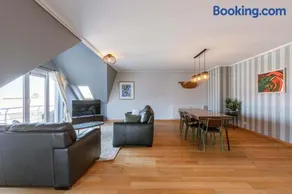 Casiola - Comfortable Apartment with Scenic Views - Image 3