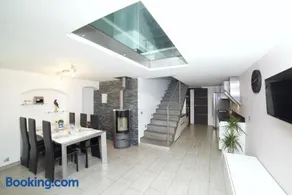 Le Beau-Mont Triplex moderne lit King Size proche Geneve - Image 1