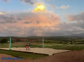Starlite Vintage Resort - Image 2