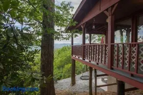 Experience breathtaking mountain views at Tsali Sunrise, sleeps up to 8 - Image 1