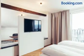 Hotel Dermuth Klagenfurt - Image 3