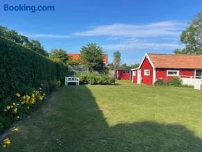 Apartment in villa, Close the to the sea, small harbour, golf course and Tylösand - Image 2
