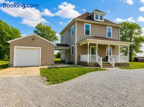 Sunset Acres - Image 1