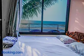 Myna beach stay - Image 1